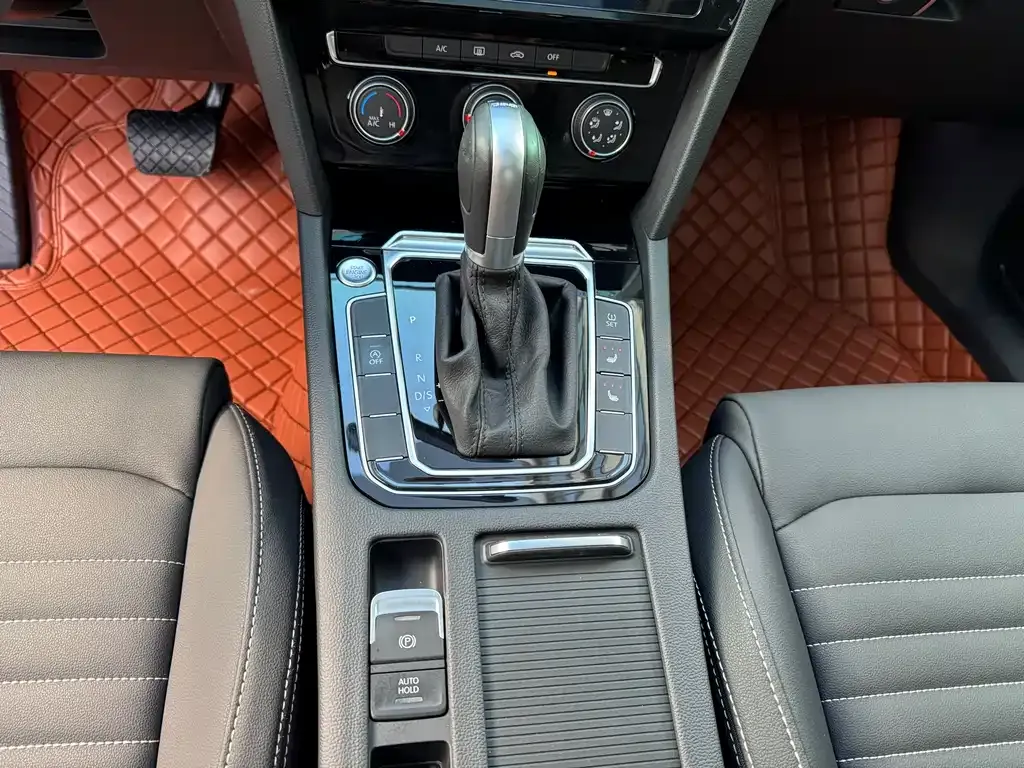Volkswagen Magotan 2021 из CN, фото 10