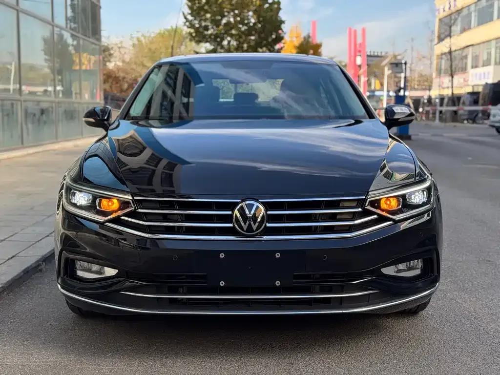 Volkswagen Magotan 2021 из CN, фото 2