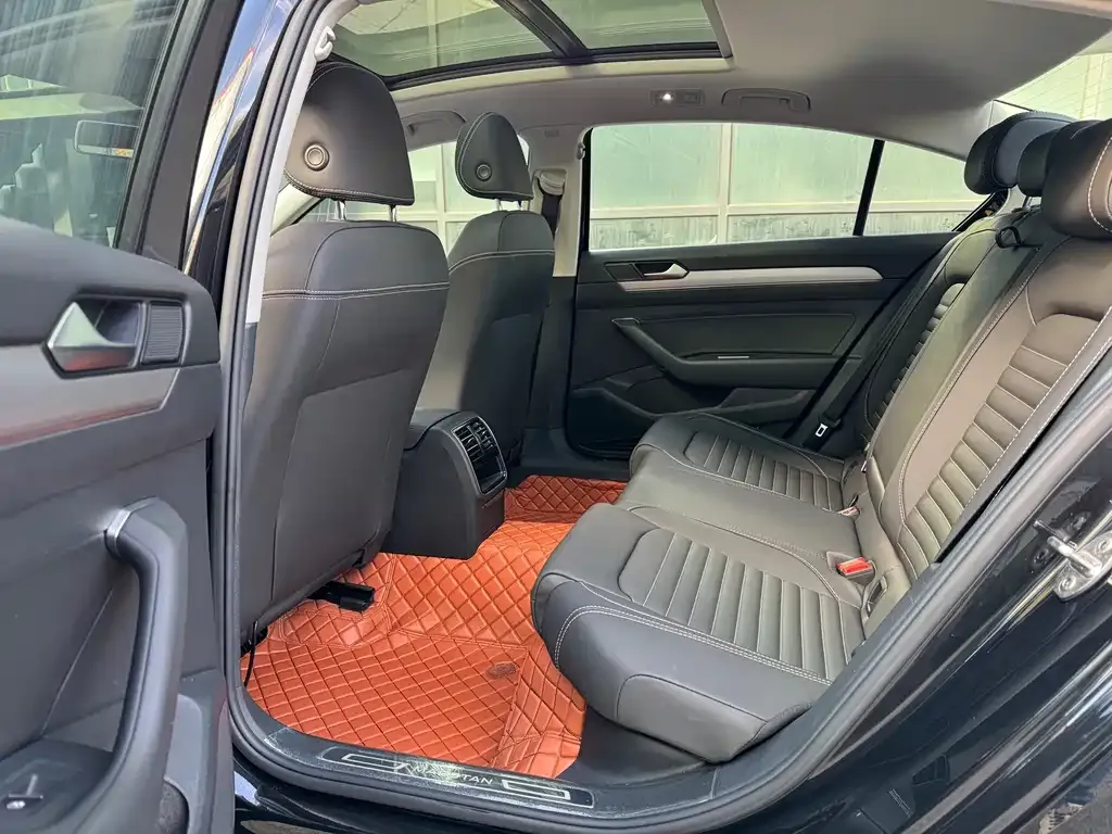 Volkswagen Magotan 2021 из CN, фото 7