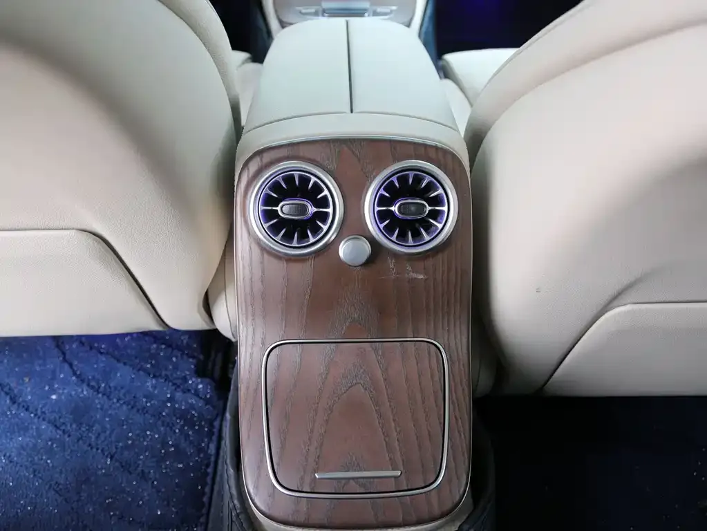 Mercedes-Benz E-Class 2022 из CN, фото 10