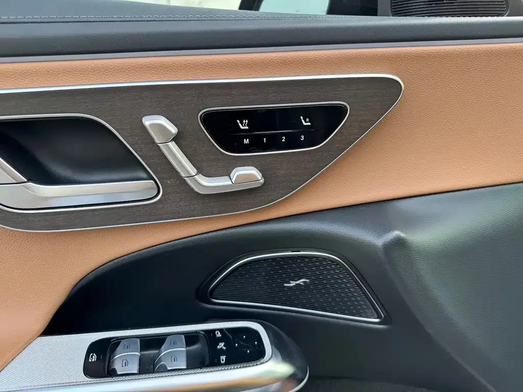 [object Object] E-Class 2024 из CN, фото 4