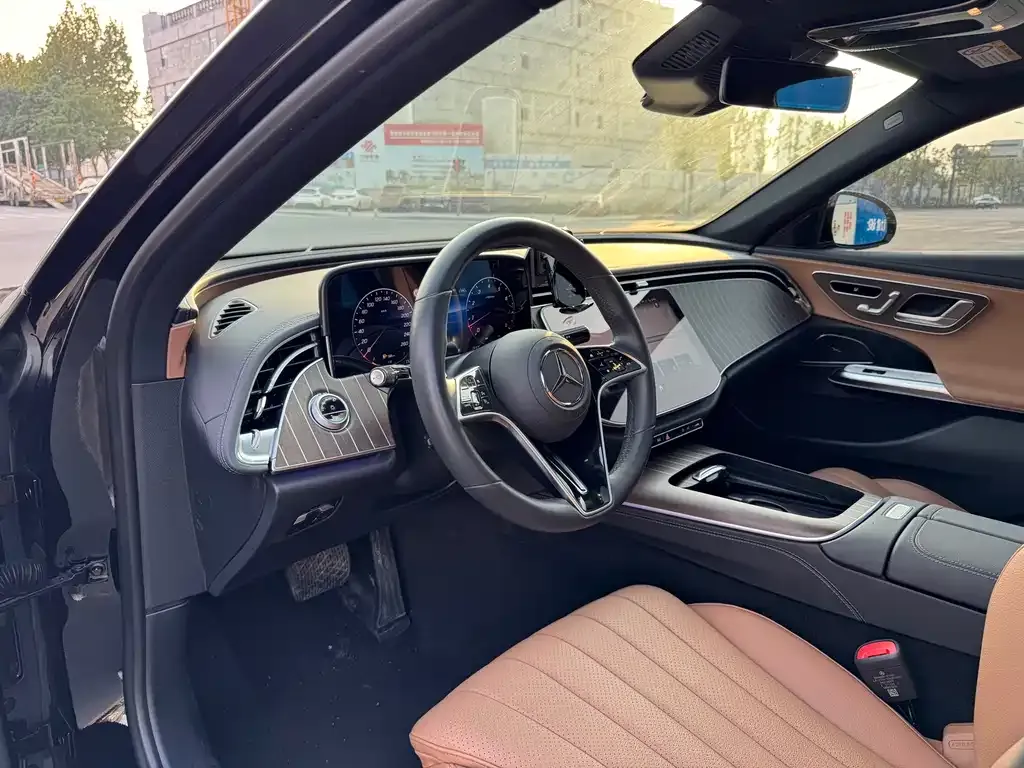 [object Object] E-Class 2024 из CN, фото 5