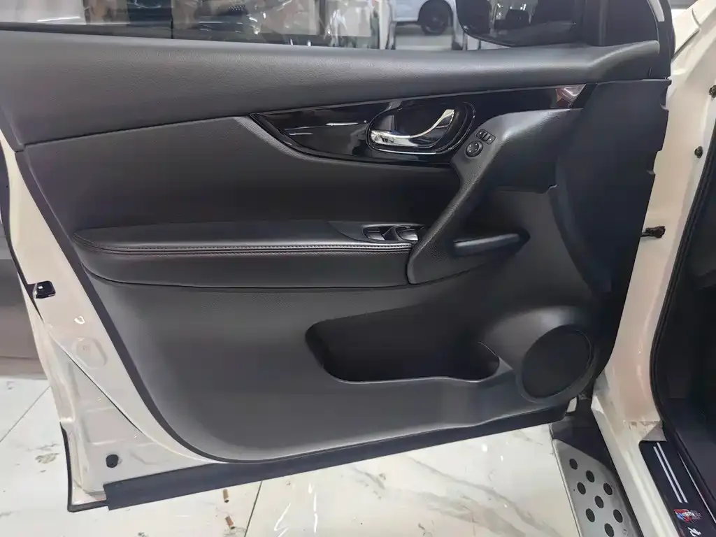 Nissan Qashqai 2023 из CN, фото 4
