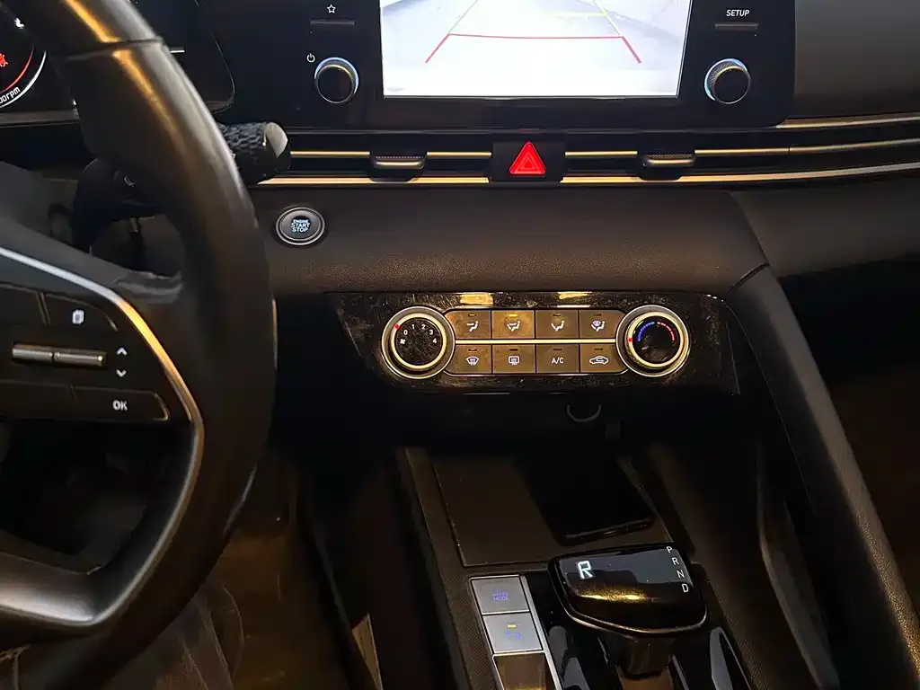 Hyundai Elantra 2021 из CN, фото 8