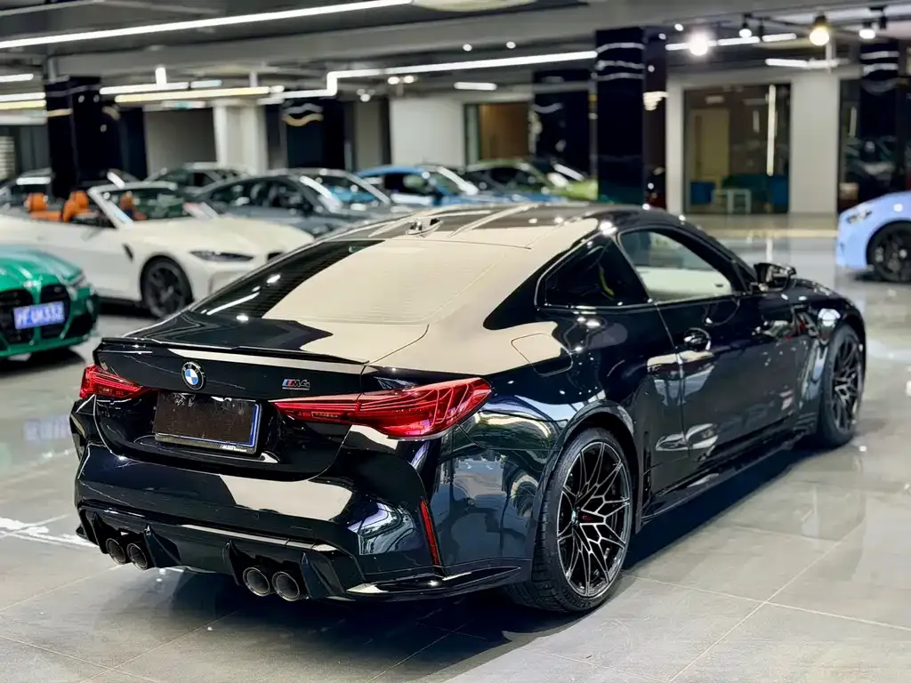BMW M4 2024 из CN, фото 4