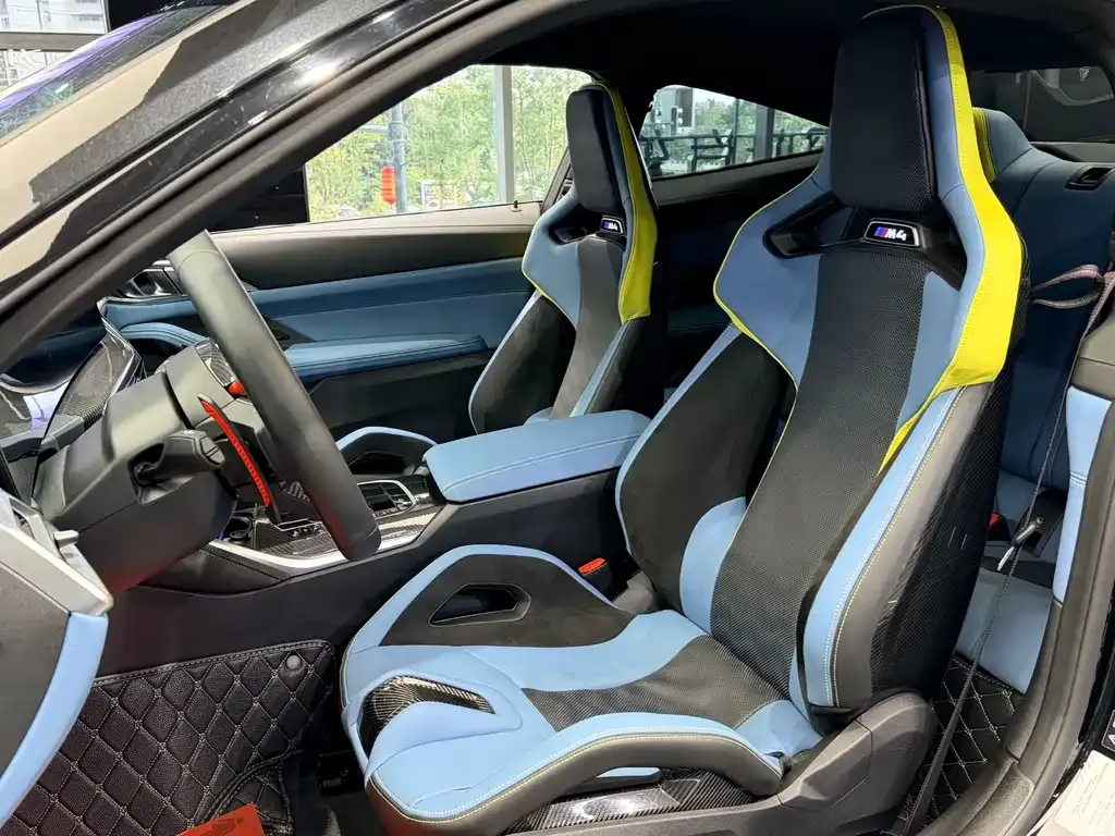 BMW M4 2024 из CN, фото 8