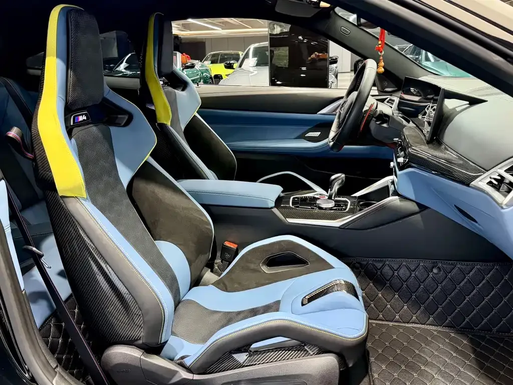 BMW M4 2024 из CN, фото 9