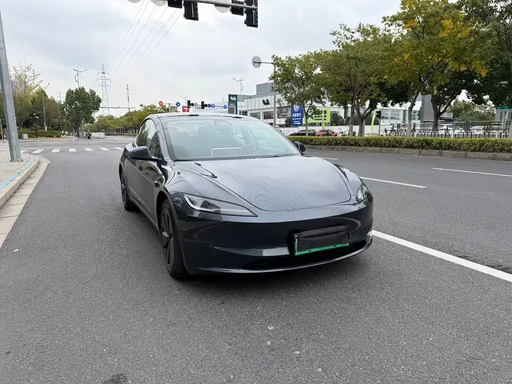 Tesla Model 3 2024 из CN, фото 1