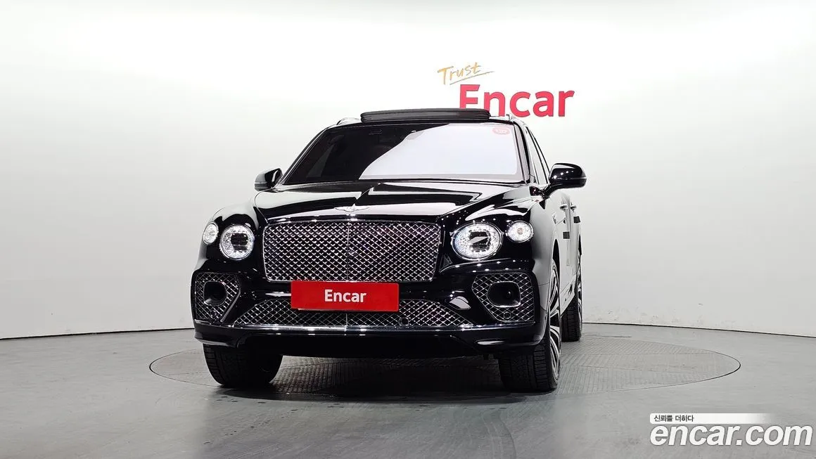 Bentley Bentayga 2023 из KR, фото 3