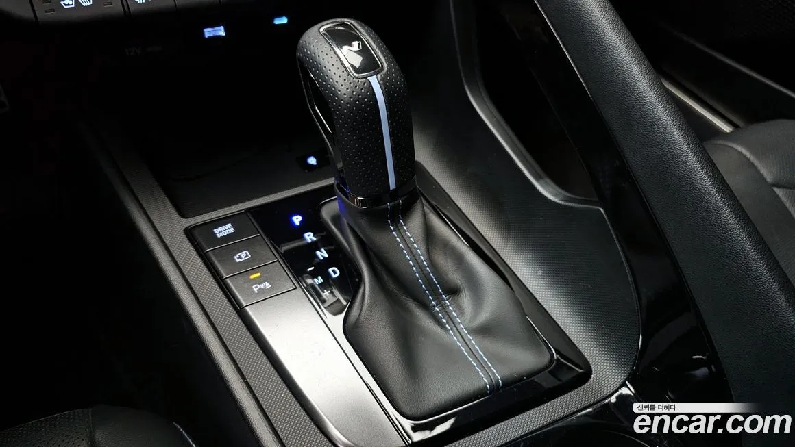 Hyundai AVANTE — фото 9