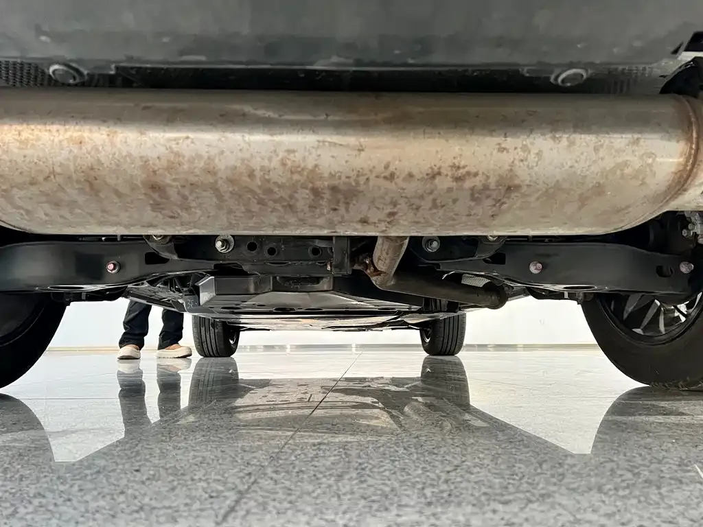 Toyota Wildlander 2023 из CN, фото 10
