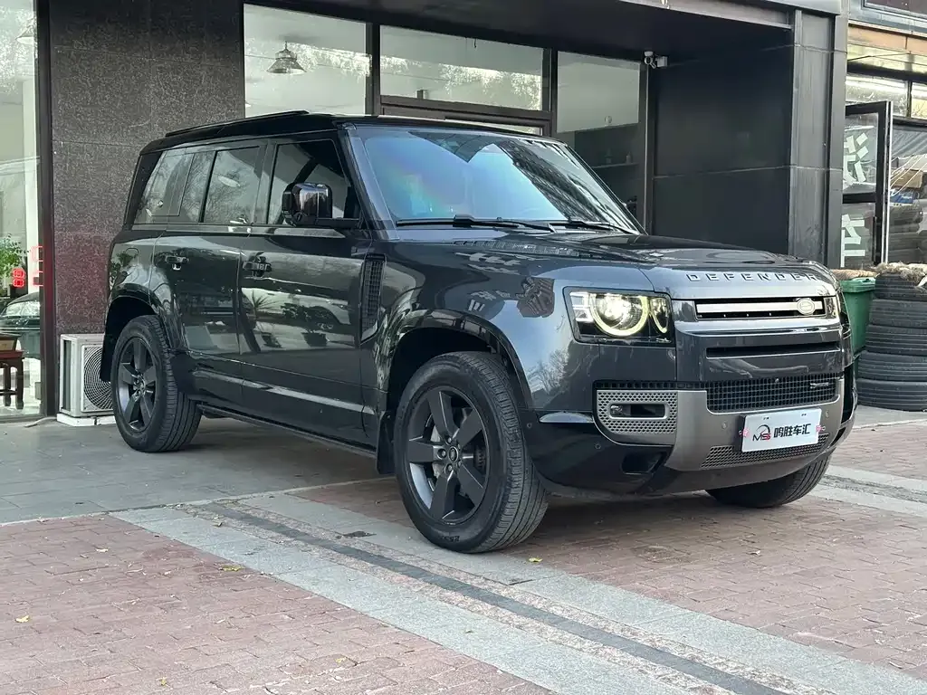 Land Rover Defender 2023 из CN, фото 2