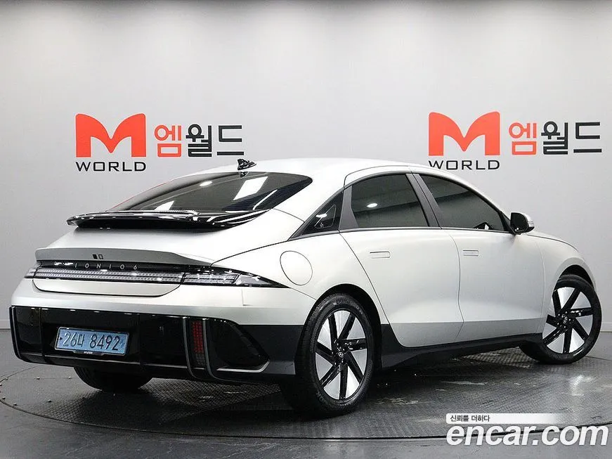 Hyundai Ioniq6 — фото 3