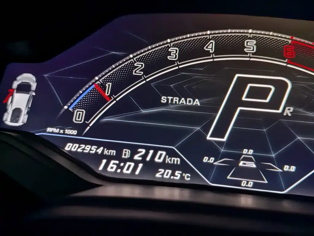 Lamborghini Huracan 2024 из CN, фото 4