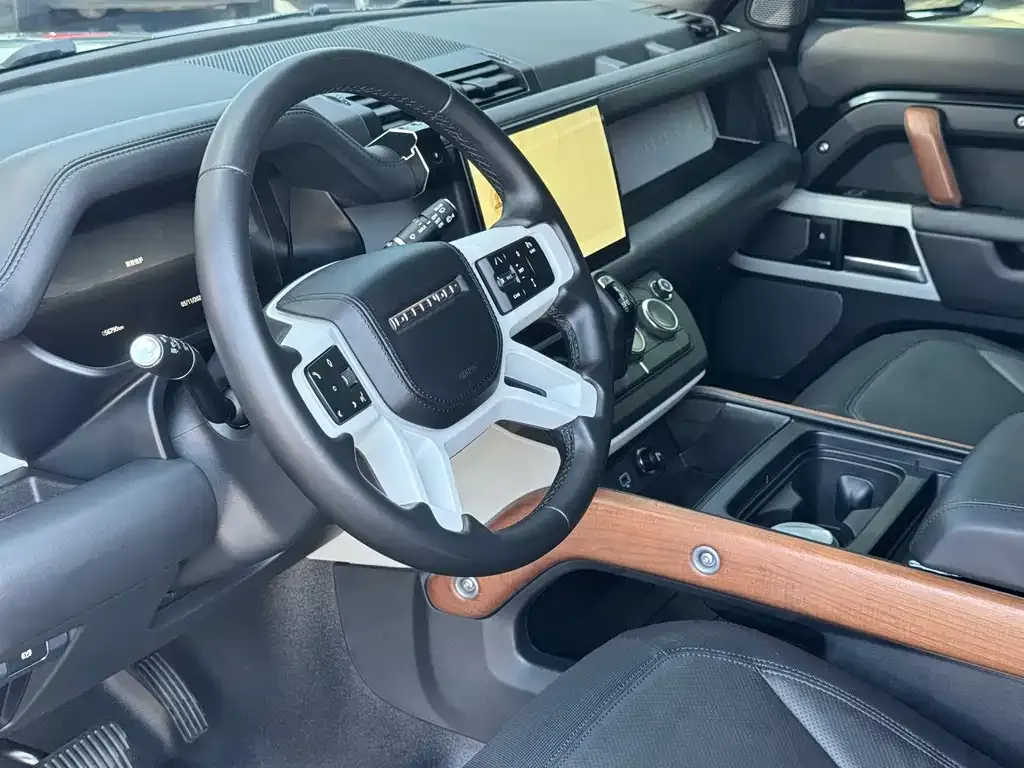 Land Rover Defender 2024 из CN, фото 10