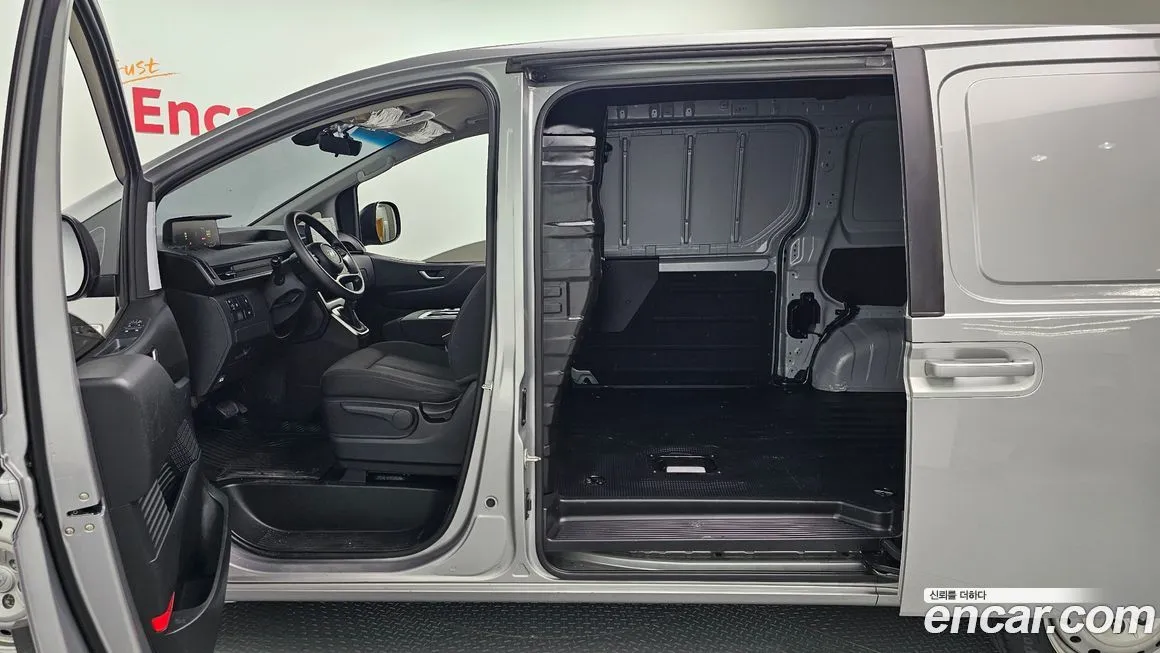 Hyundai Staria 2023 из KR, фото 10