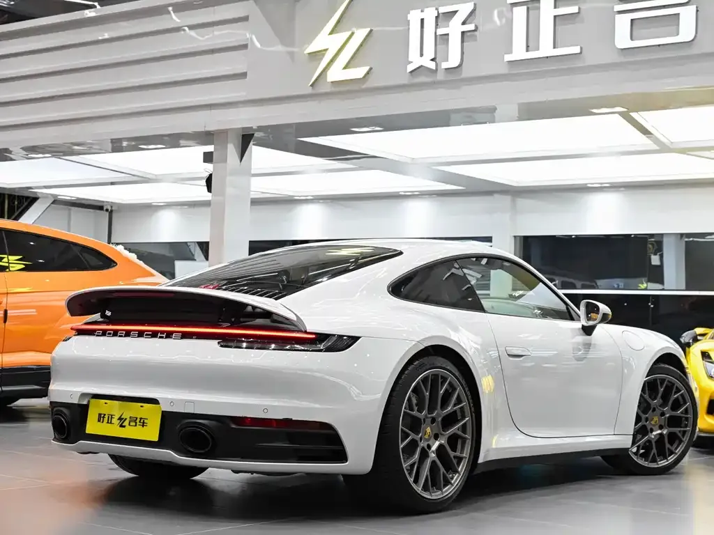 Porsche 911 2023 из CN, фото 8
