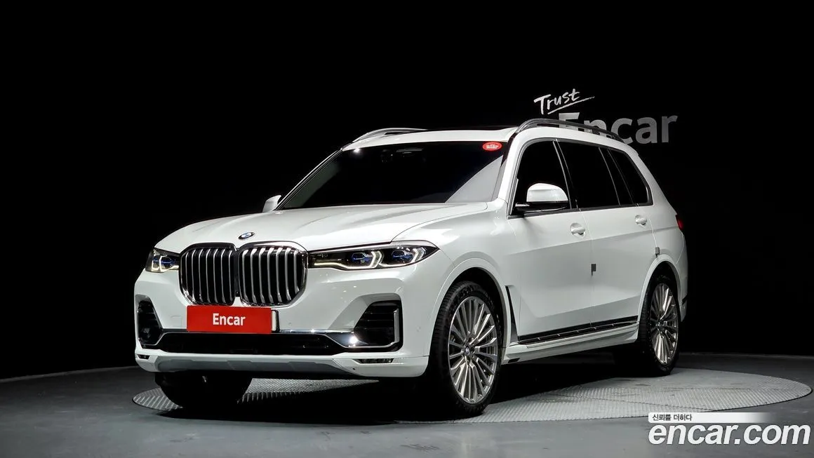 BMW X7 — фото 1