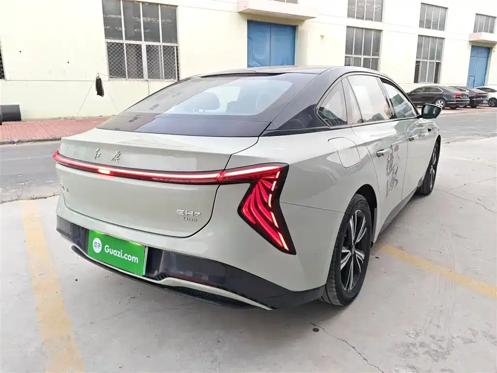 Hongqi EH7 2024 из CN, фото 7