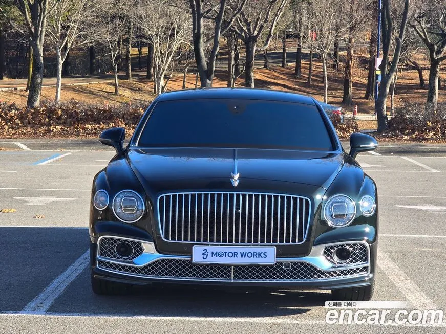 Bentley Flying Spur 2023 из KR, фото 3