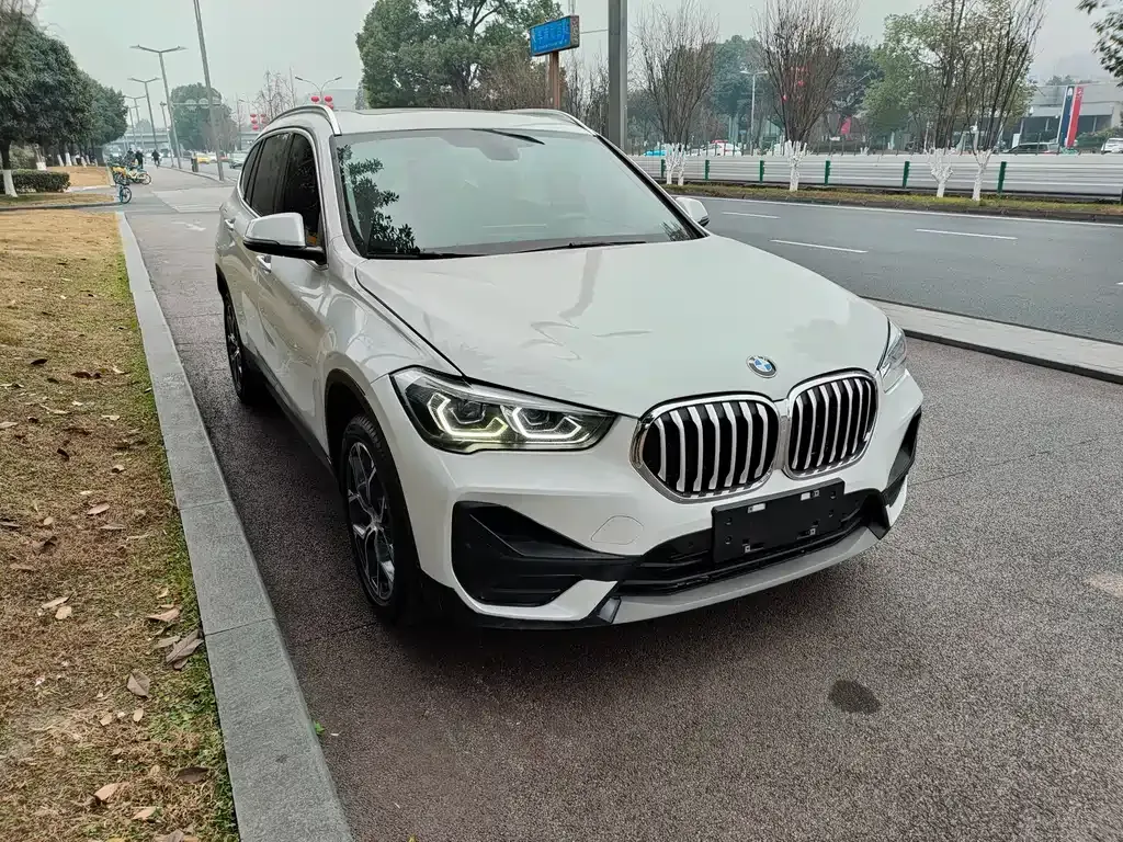BMW X1 2021 из CN, фото 2