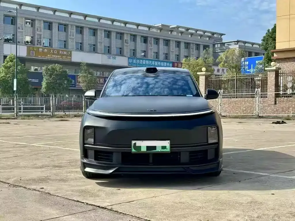 Li Auto L8 2024 из CN, фото 3