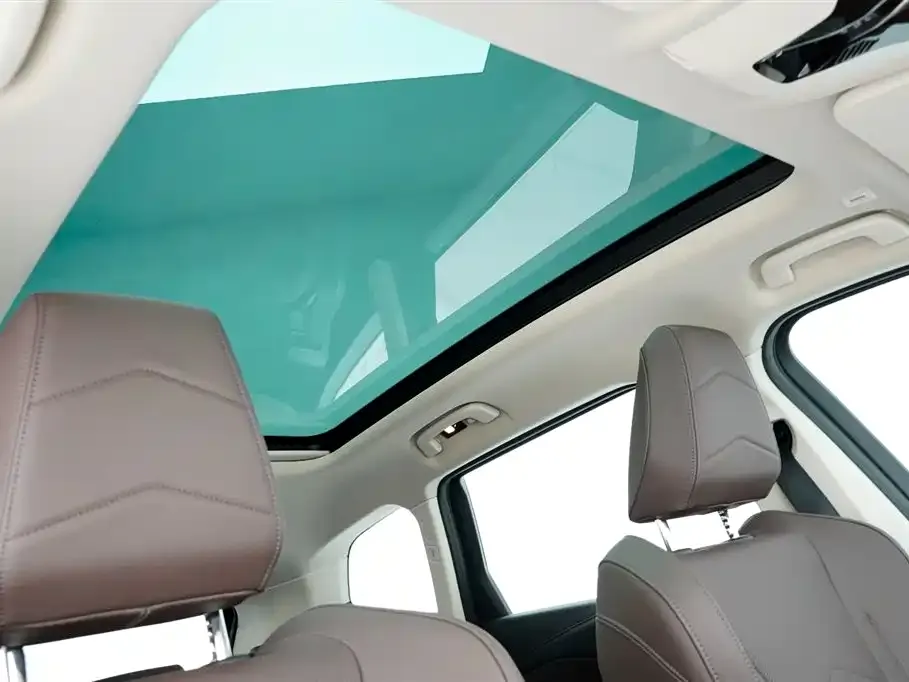 BMW X1 2025 из CN, фото 8