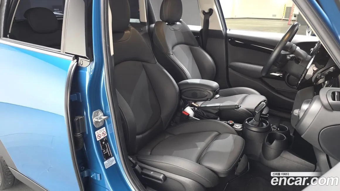 Mini Cooper 2022 из KR, фото 10