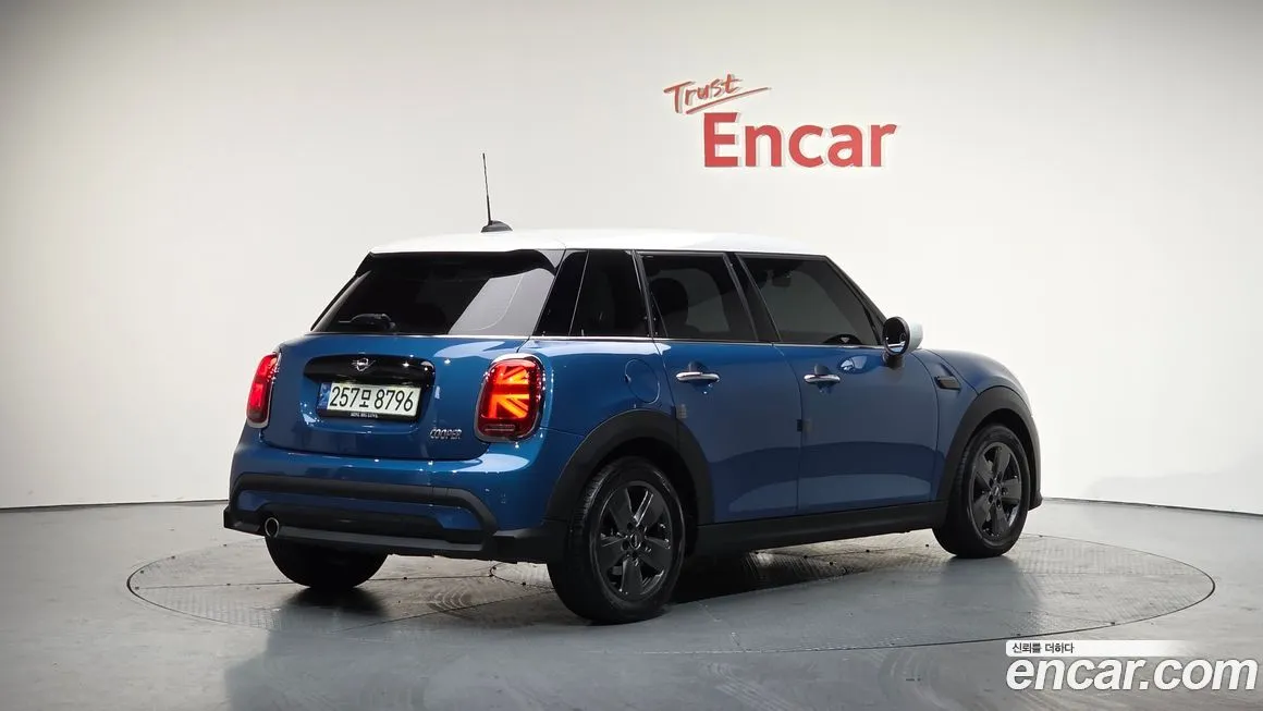 Mini Cooper 2022 из KR, фото 2