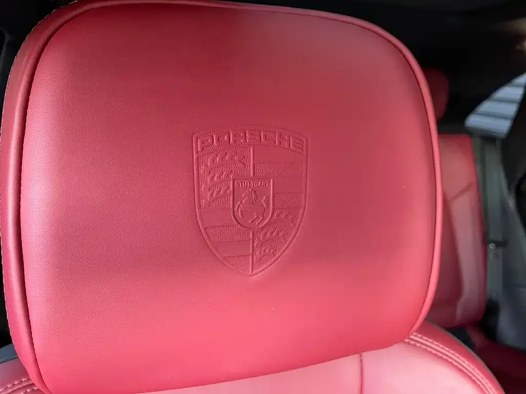 Porsche Macan — фото 8