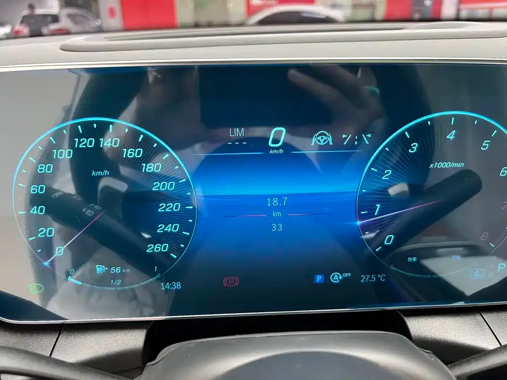 Mercedes-Benz GLC 2025 из CN, фото 3