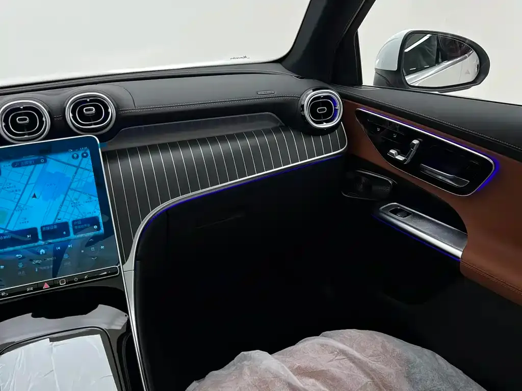 Mercedes-Benz GLC 2025 из CN, фото 6