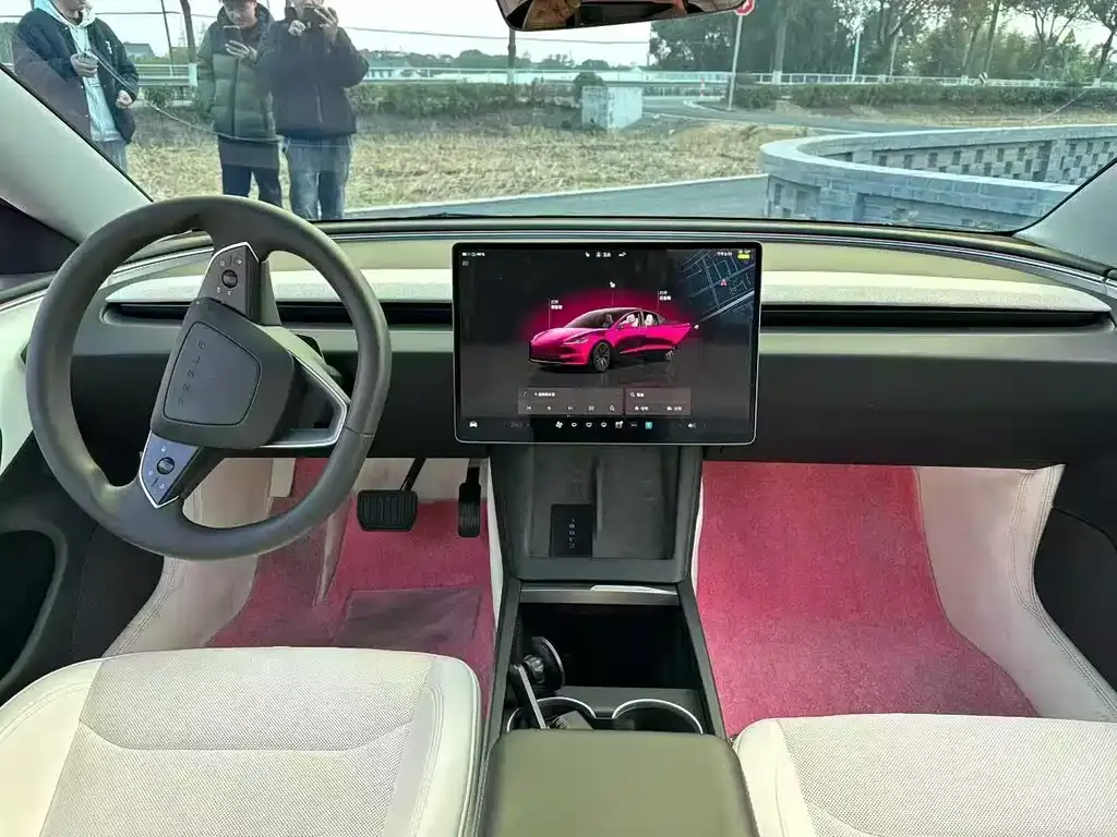 Tesla Model 3 2023 из CN, фото 7