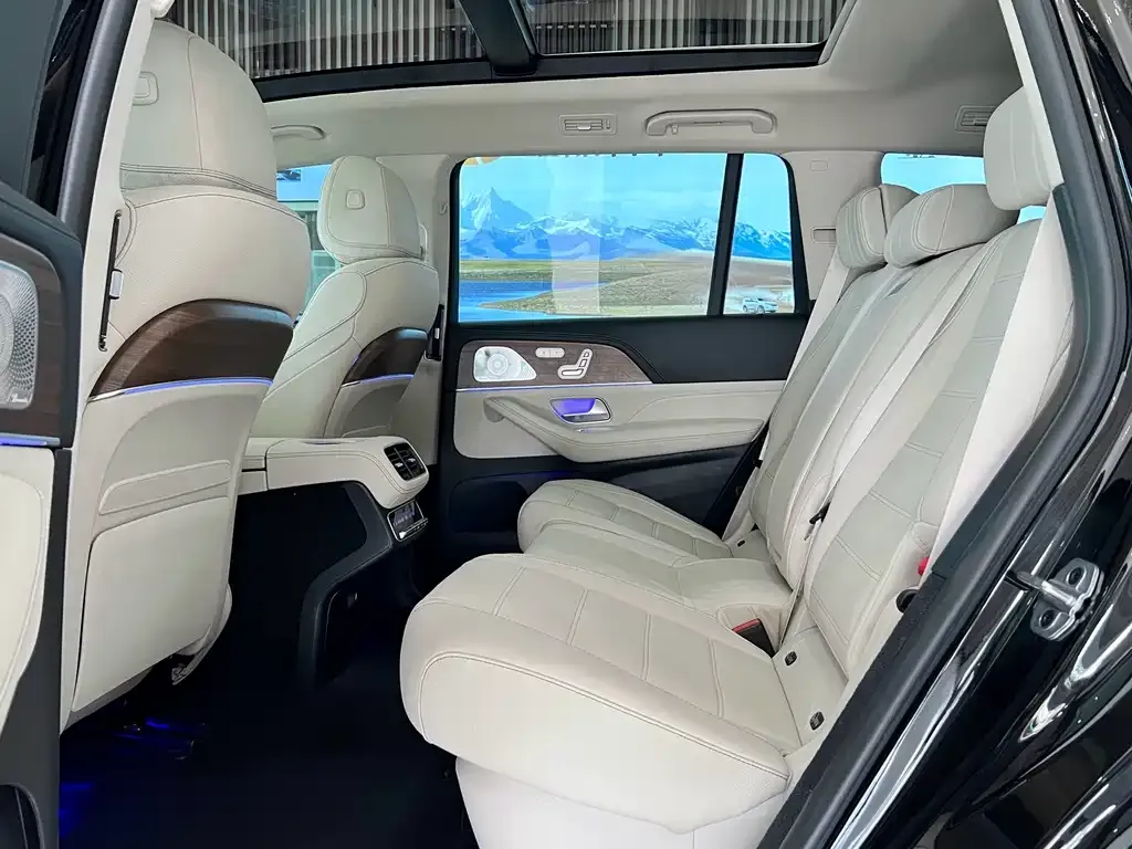 Mercedes-Benz GLS 2023 из CN, фото 10