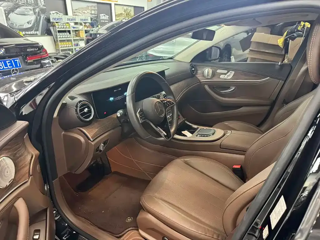 Mercedes-Benz E-Class 2023 из CN, фото 4