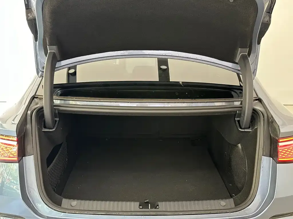 BYD Seal 07 DM-i — фото 8