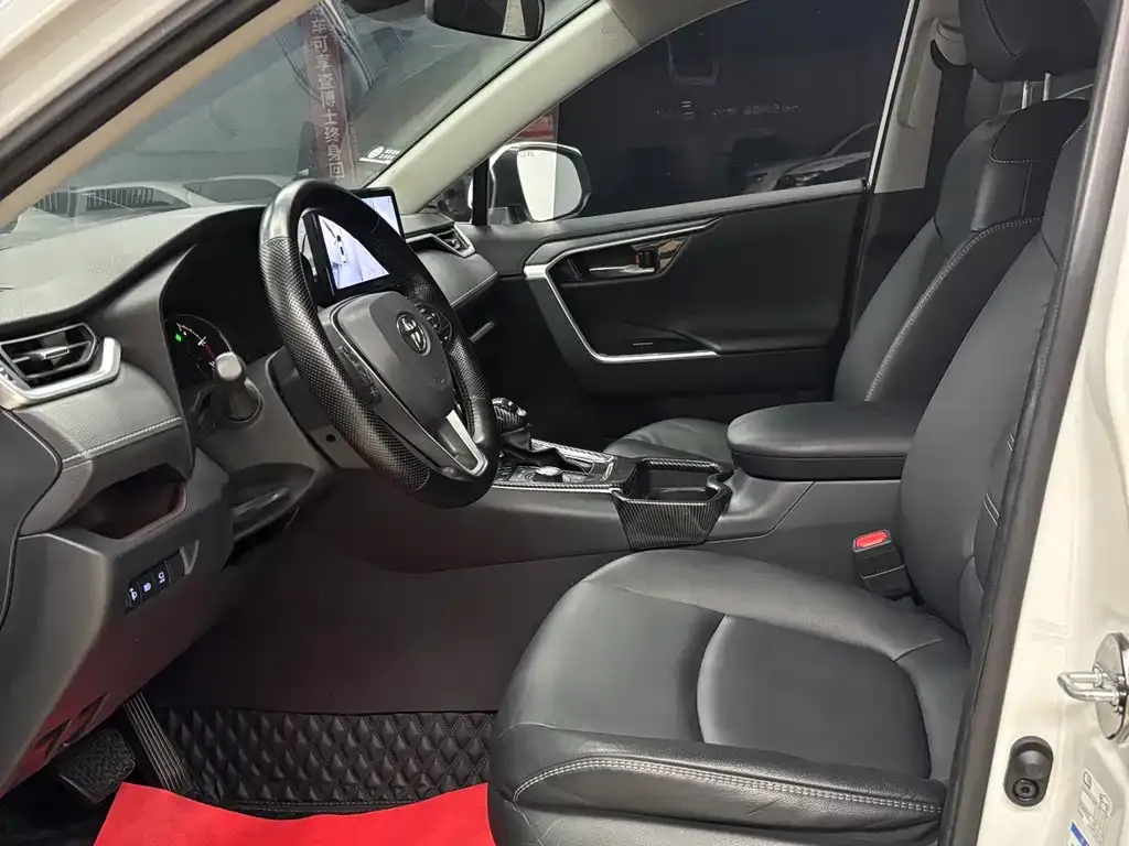 Toyota RAV4 2022 из CN, фото 9