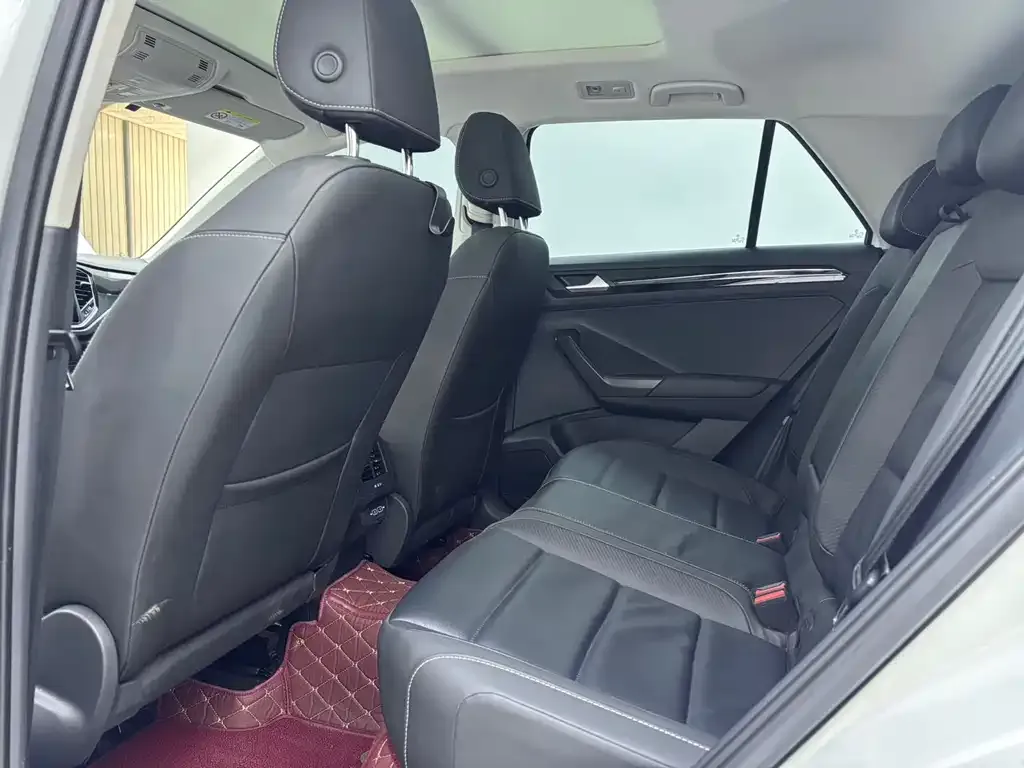 Volkswagen T-Roc 2022 из CN, фото 5