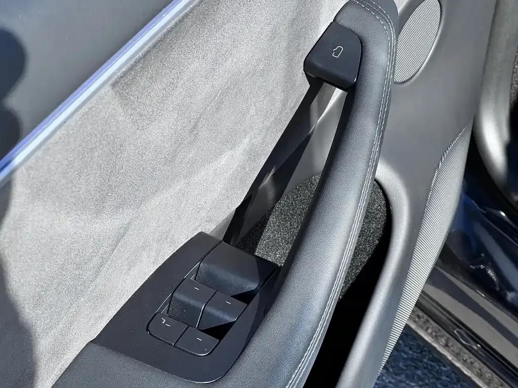 Tesla Model 3 2024 из CN, фото 10