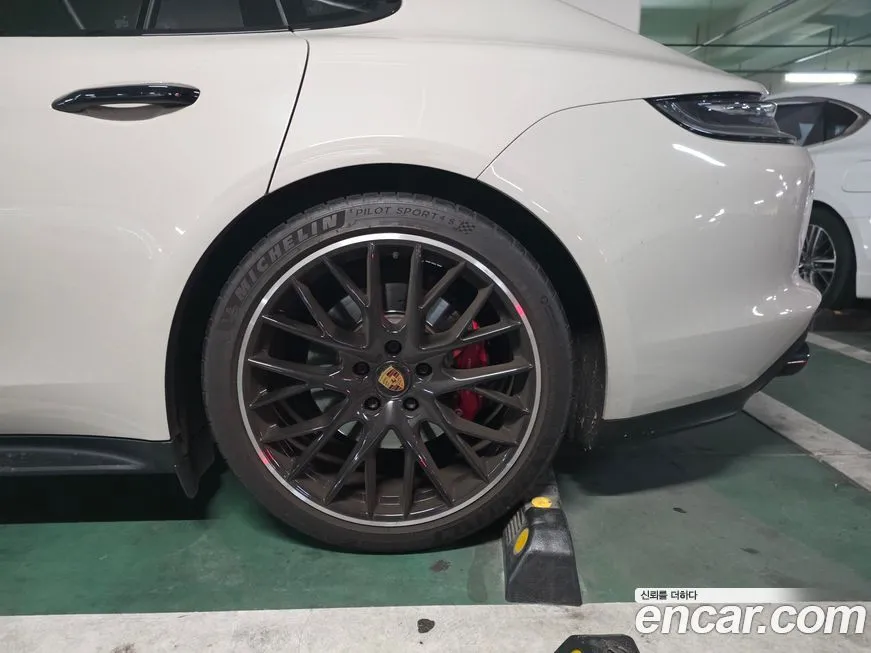 Porsche Panamera 2021 из KR, фото 5