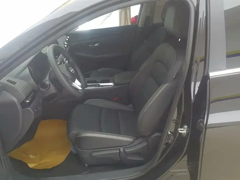 Nissan Sylphy 2025 из CN, фото 9