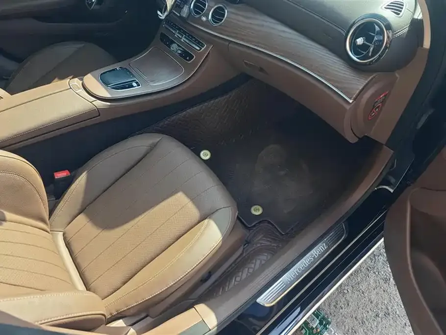 Mercedes-Benz E-Class 2023 из CN, фото 8