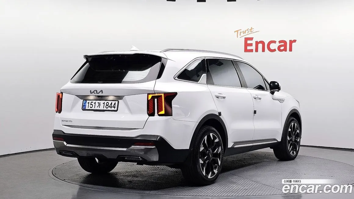 Kia Sorento 2024 из KR, фото 2