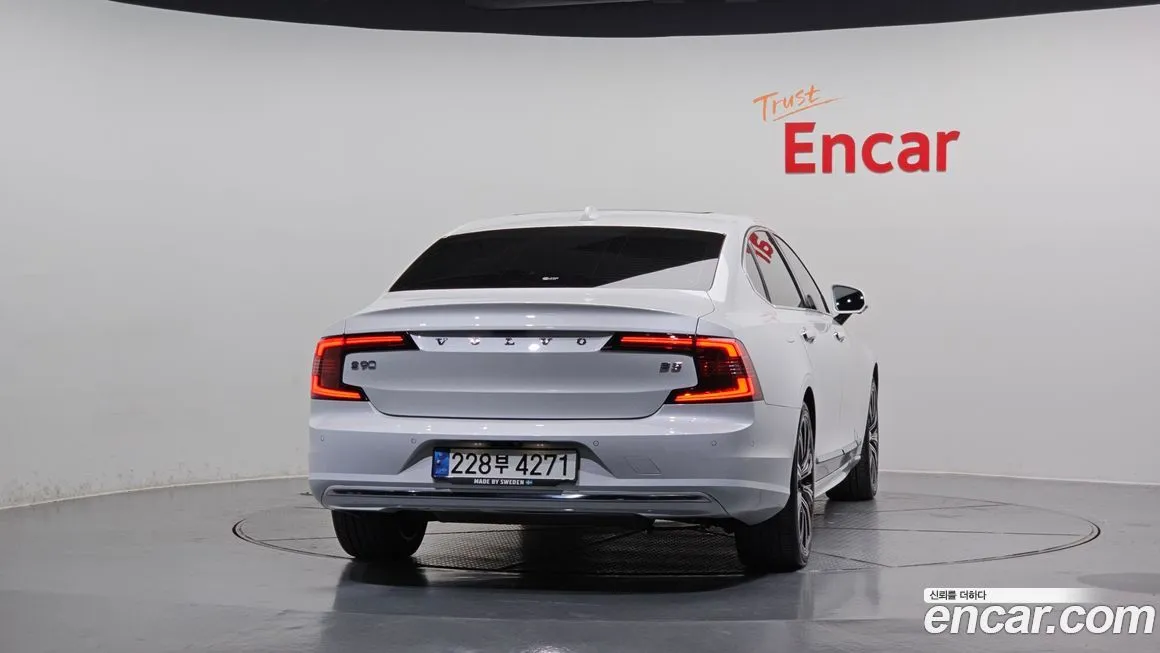 Volvo S90 2021 из KR, фото 4