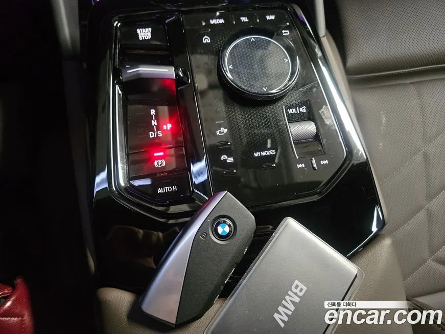 BMW 5-Series 2025 из KR, фото 8