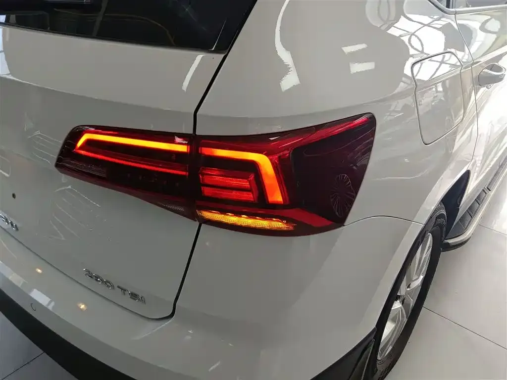 Volkswagen Tharu 2021 из CN, фото 8