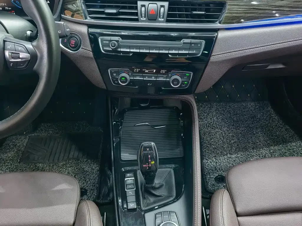 BMW X1 2022 из CN, фото 9