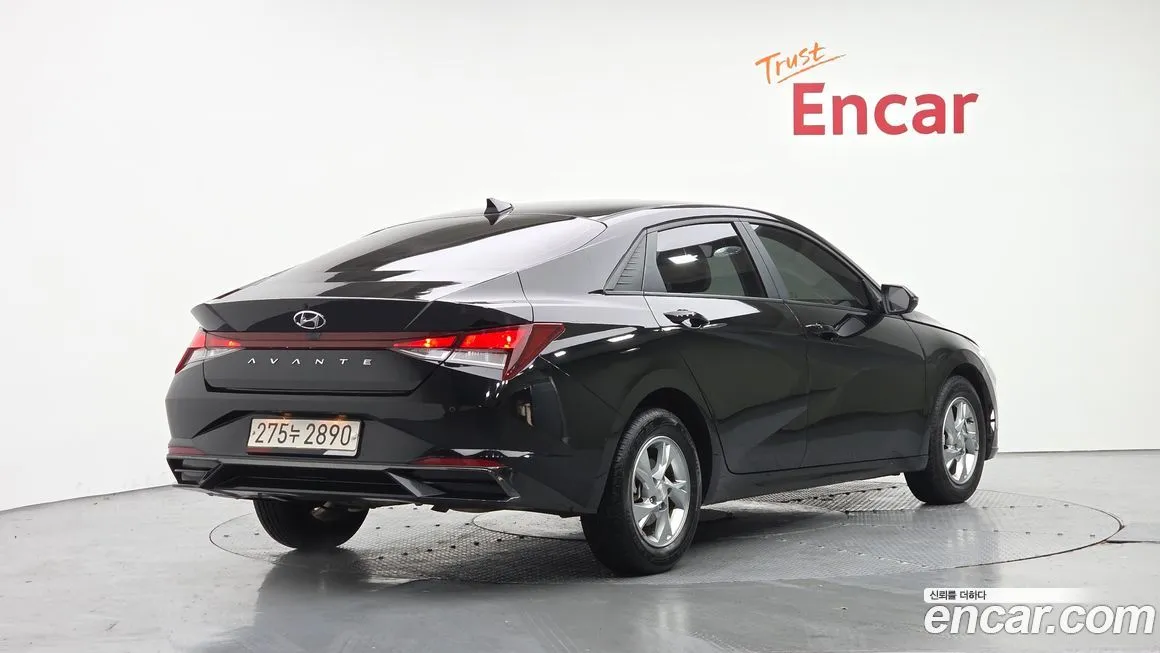 Hyundai AVANTE — фото 2