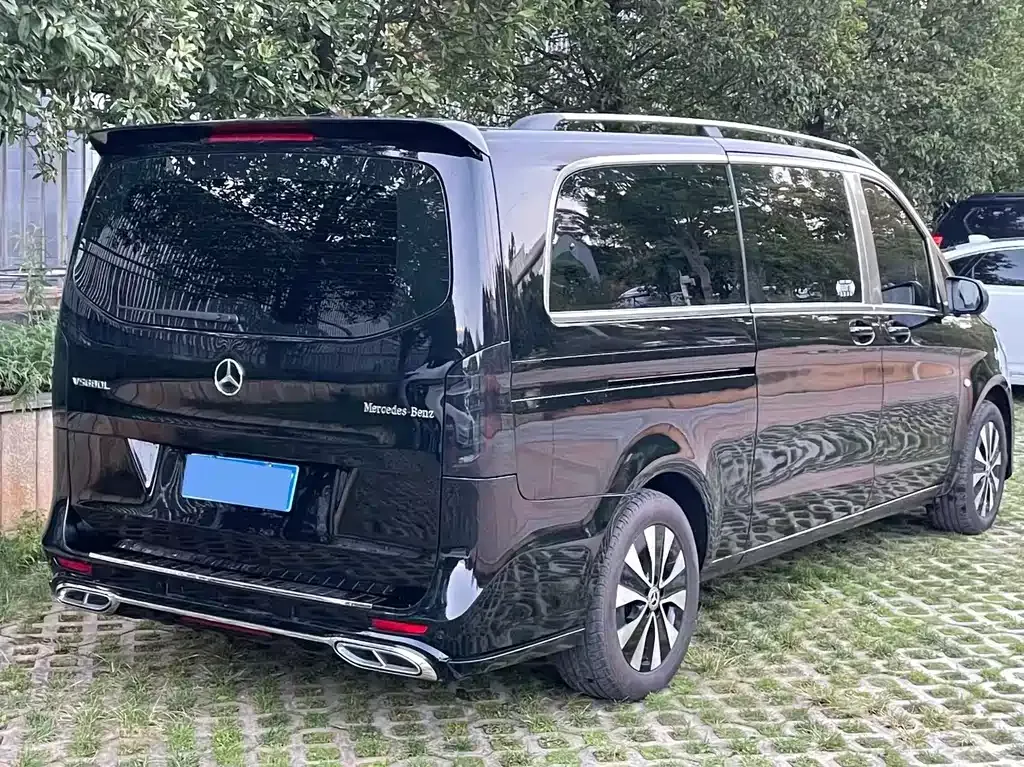 Mercedes-Benz Vito 2023 из CN, фото 6