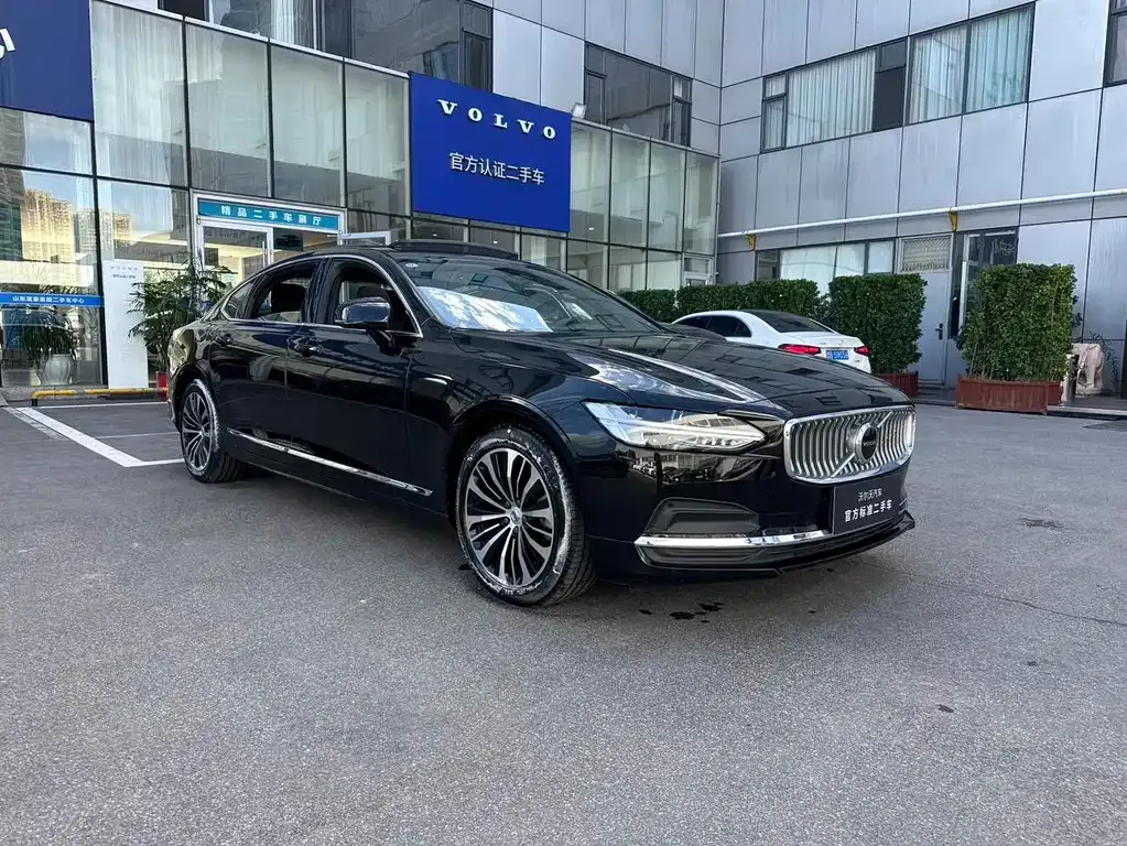 Volvo S90 — фото 3
